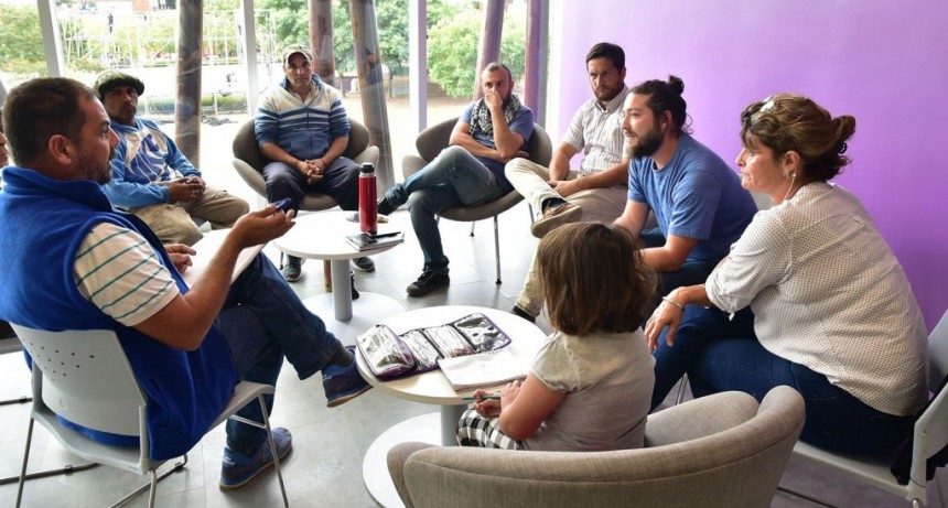 Avanzan las gestiones para incorporar a la econom&iacute;a formal a los recicladores urbanos