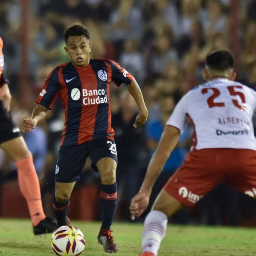 San Lorenzo le gan&oacute; el cl&aacute;sico a Hurac&aacute;n por penales y clasific&oacute; a octavos de final de la Copa de la Superliga