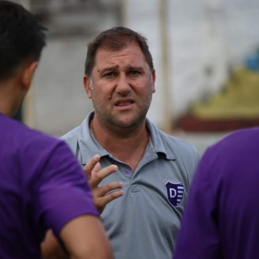 Walter Otta acord&oacute; su continuidad al frente del plantel de Villa D&aacute;lmine