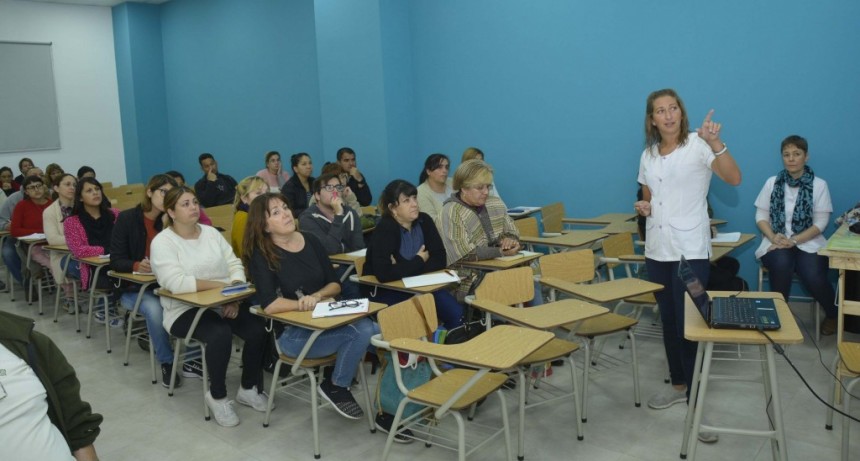 M&aacute;s de 80 vecinos participaron de un nuevo curso de manipulaci&oacute;n de alimentos