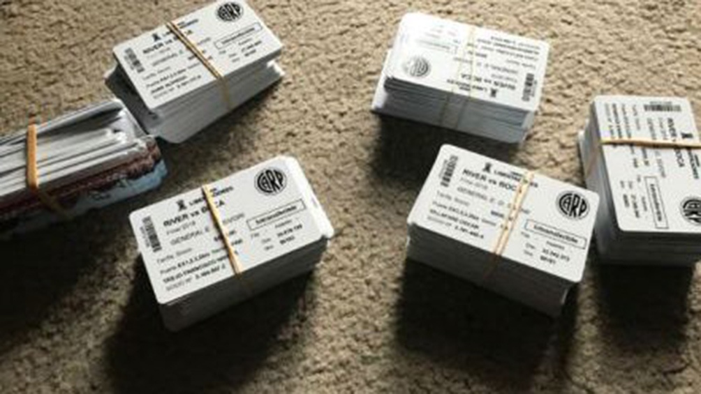 Indagatorias a barras bravas y gerentes de River Plate por la reventa de entradas