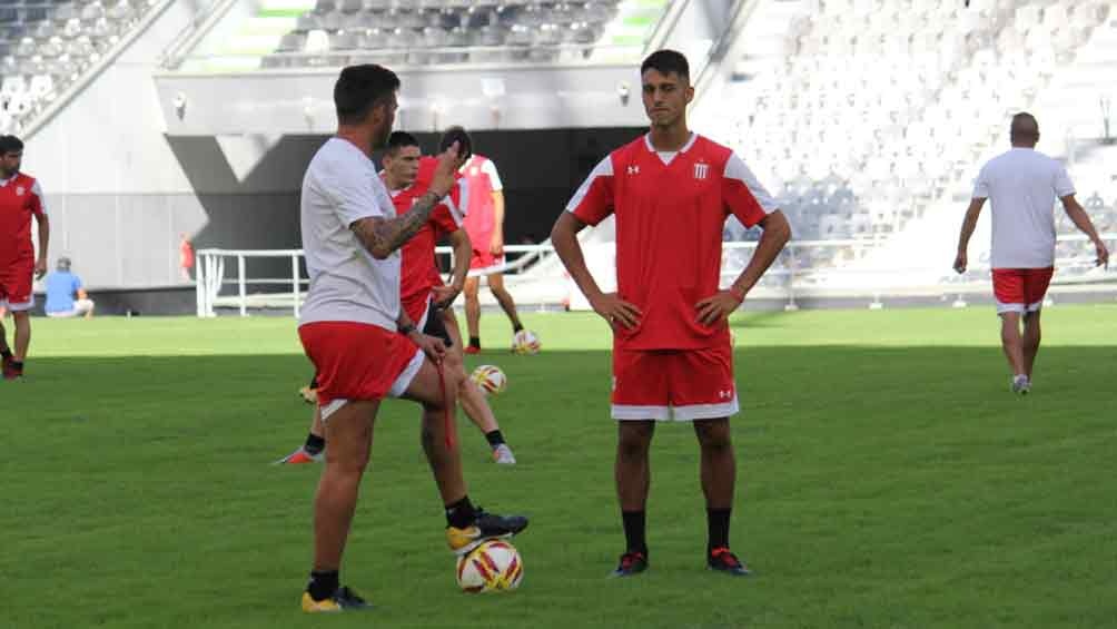 Las dirigencias de Estudiantes y Racing acordaron jugar la serie sin p&uacute;blico visitante