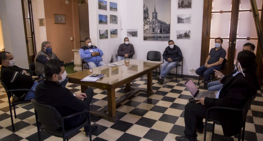 El Intendente coordin&oacute; nuevos trabajos con inspectores de comercios 