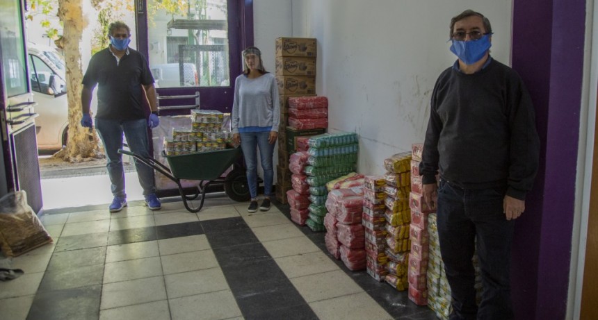 El Sindicato de Petroleros don&oacute; alimentos al Municipio para entregar a la poblaci&oacute;n m&aacute;s vulnerable