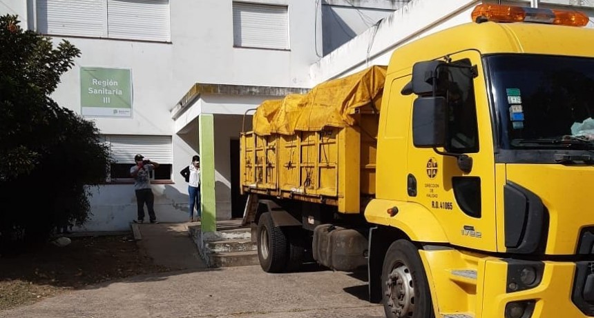 LA PROVINCIA ENTREG&Oacute; INSUMOS DE PROTECCI&Oacute;N PARA GARANTIZAR LA ATENCI&Oacute;N EN LOS CENTROS DE SALUD MUNICIPALES FRENTE AL COVID-19