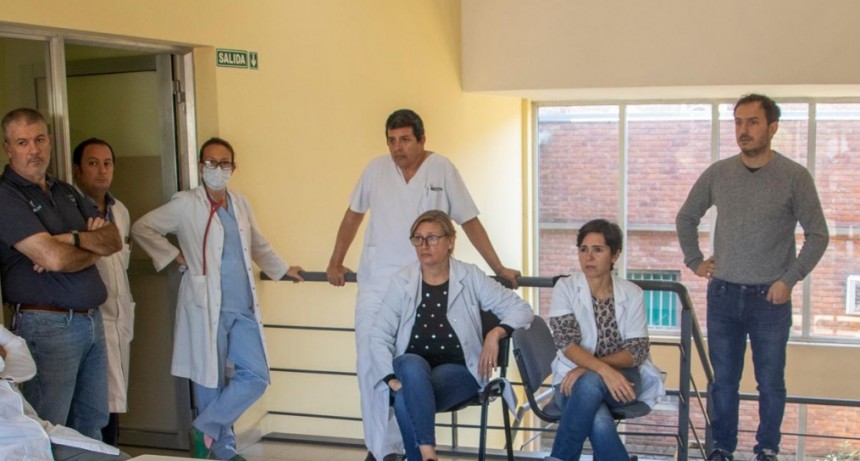 SATISFACCI&Oacute;N DEL PERSONAL DE SALUD DEL HOSPITAL SAN JOS&Eacute; POR EL ALTA DE PACIENTE QUE HABIA DADO POSITIVO DE COVID-19 