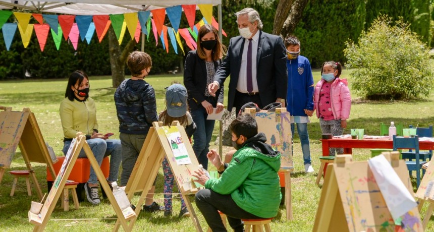  Tras la suba de contagios  REFUERZO DE LA AUH DE 15.000 PESOS PARA CASI 1.000.000 DE FAMILIAS EN EL AMBA