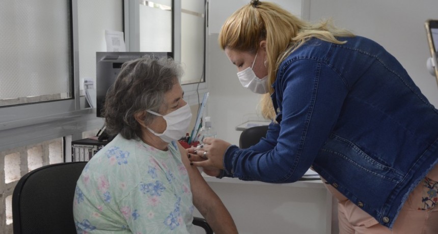 La Secretaría de Salud ya vacunó a más de 1.500 vecinos contra la Gripe A 
