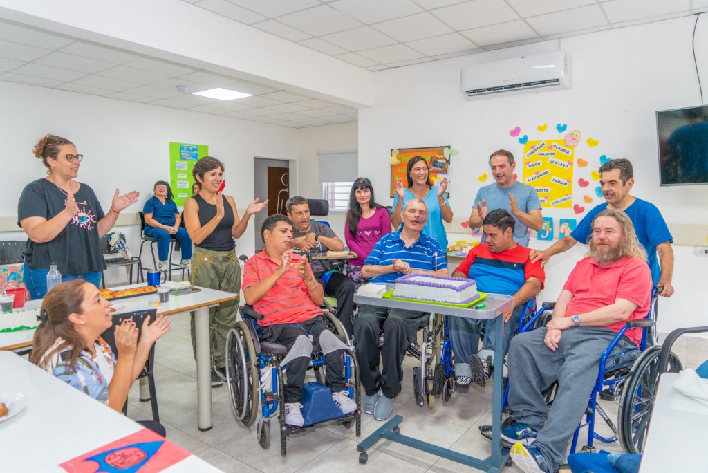 El Intendente acompañó el primer aniversario del Hogar Municipal de Discapacidad