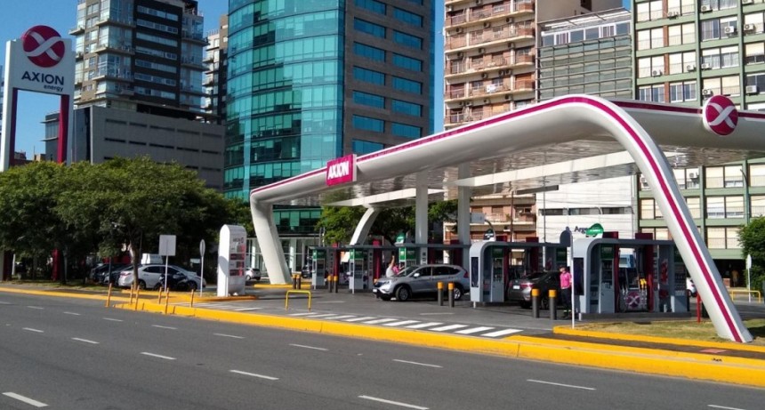 Qué valoran los argentinos de una estación de servicio, según más de 330.000 reseñas