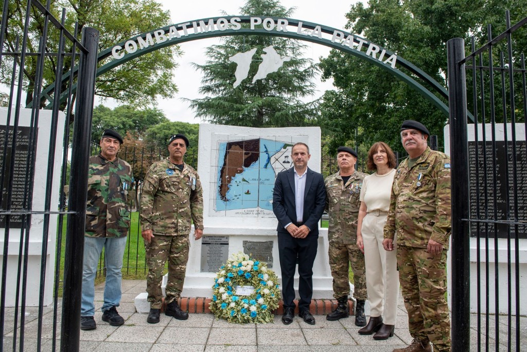 Campana reafirm&oacute; su memoria y reconocimiento a los H&eacute;roes de Malvinas