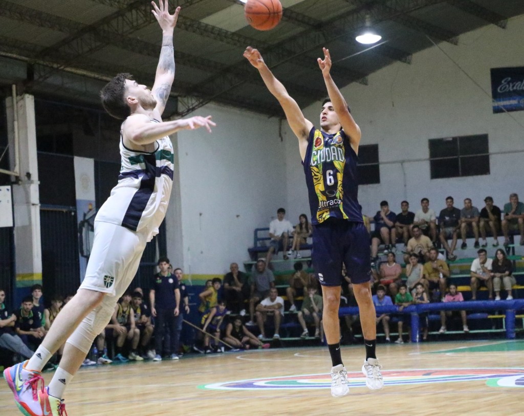 Ciudad de Campana consigui&oacute; su primera victoria en la Liga Federal