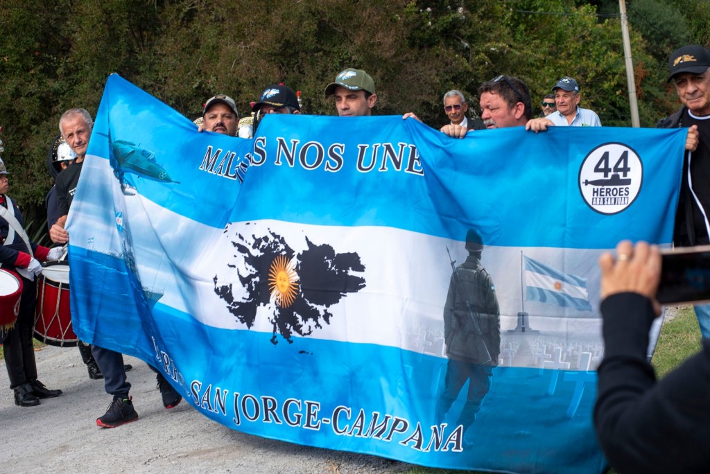 El Intendente acompa&ntilde;&oacute; a los vecinos de San Jorge en su homenaje a los H&eacute;roes de Malvinas