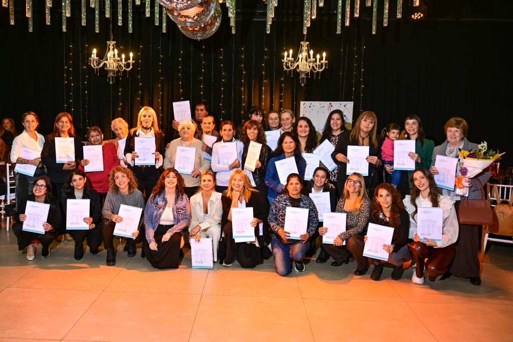 31 mujeres de Campana fueron reconocidas por su labor y compromiso con la comunidad