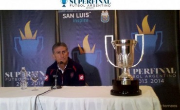 "Tenemos la vara alta y no creo que haya diferencias entre River y San Lorenzo"