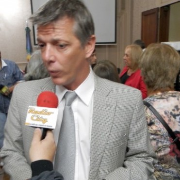 Axel Cantlon: &ldquo;En Campana se dejaron durmiendo en el banco $ 8.300.000 que eran para educaci&oacute;n y seguridad&rdquo;