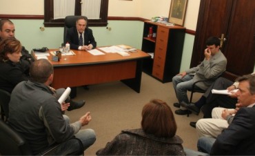 El Presidente del HCD Dr. Juan Ghione y Concejales se reunieron con el Secretario de Gabinete Arq. Claudio Rodriguez.