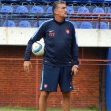 Con el equipo en mente para enfrentar a V�lez Sarsfield