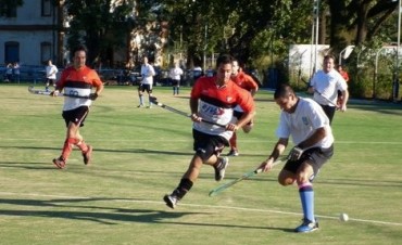 Hockey Sólo pudieron jugar los equipos masculinos de Campana Boat Club