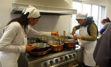 Avanzan los preparativos para la realizaci&oacute;n de la &ldquo;Capacitaci&oacute;n en Dulces Artesanales y Encurtidos&rdquo;