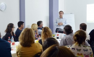 &ldquo;Es importante que el oficialismo tome nuestras ideas y proyectos en beneficio de los vecinos&rdquo;, resalt&oacute; Abella