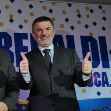 JOS� BERALDI:&ldquo;NO TENGO NADA QUE VER CON ESTA PERSONA. NO LO CONOZCO&rdquo;