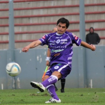 LOS JUGADORES DE VILLA D�LMINE ANALIZAN EL EMPATE CON ESTUDIANTES DE SAN LUIS