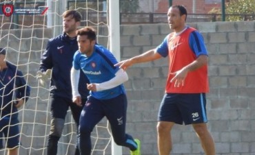 El plantel est&aacute; listo para visitar a Quilmes