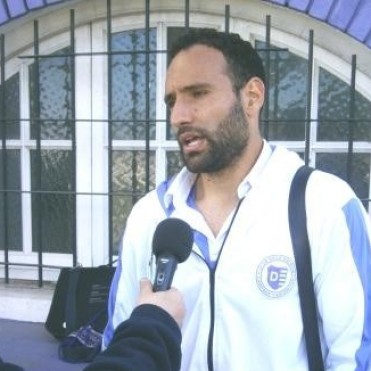 Los jugadores de Villa D?&nbsp;lmine analizaron la derrota en Mataderos