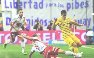 Boca Juniors y Hurac&aacute;n igualaron 0 a 0  