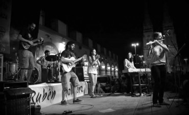 El folklore y la m&uacute;sica latinoamericana llegan a la Casa Joven con Pakakuna