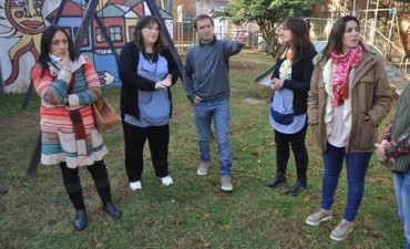 El Intendente visit&oacute; el jard&iacute;n de infantes del barrio San Felipe 