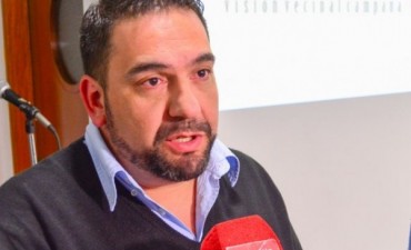 El Intendente Abella se reuni� con los integrantes de VIVE CAMPANA