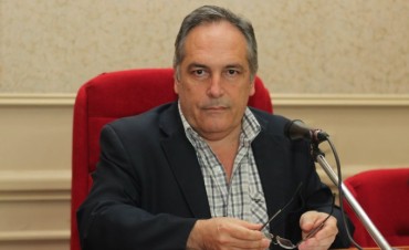 Juan Ghione explic� su voto negativo a la heladera solidaria y su posible vuelta al PJ