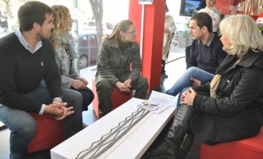 El Intendente inaugur&oacute; la nueva oficina de Informaci&oacute;n Tur&iacute;stica 