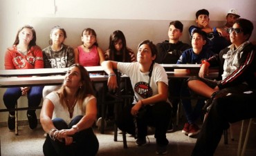 El Municipio acompa&ntilde;&oacute; el aniversario del Centro de Actividades Juveniles de la EES N&deg;1