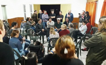 Santa Lucia: el Intendente particip&oacute; de la asunci&oacute;n de las nuevas autoridades barriales