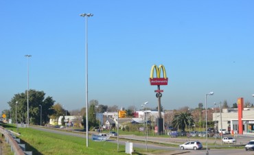 Tras gestiones del Intendente, reparar&aacute;n las luminarias del puente de Ruta 9 y avenida 6 de Julio