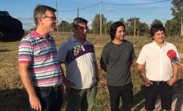AXEL CANTLON RECORRI&Oacute; EL BARRIO JARD&Iacute;N DE LOS PIONEROS Y PIDI&Oacute; POR LA PUESTA EN MARCHA DE LOS SERVICIOS P&Uacute;BLICOS