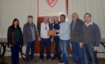 Reconocen al Club Atl&eacute;tico San Mart&iacute;n en su 90&deg; aniversario 