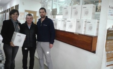 El Grupo Newsan don&oacute; estufas el&eacute;ctricas al Municipio