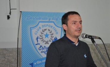 El Intendente particip&oacute; de la inauguraci&oacute;n de la nueva iluminaci&oacute;n del Club Estrella del Este 