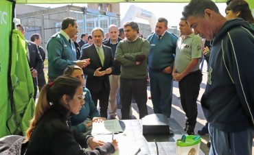 &ldquo;El Estado en tu barrio&rdquo; se realiz&oacute; por primera vez en la Unidad Penitenciaria N&ordm; 21
