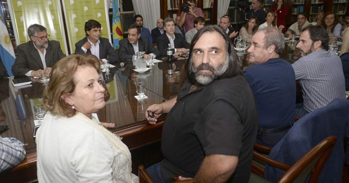 Docentes cuestionaron a Vidal en redes sociales