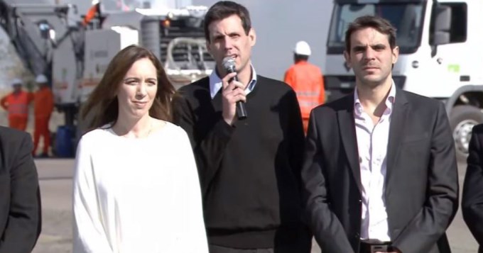 Vidal anunci&oacute; obras para reparar rutas y construir puentes
