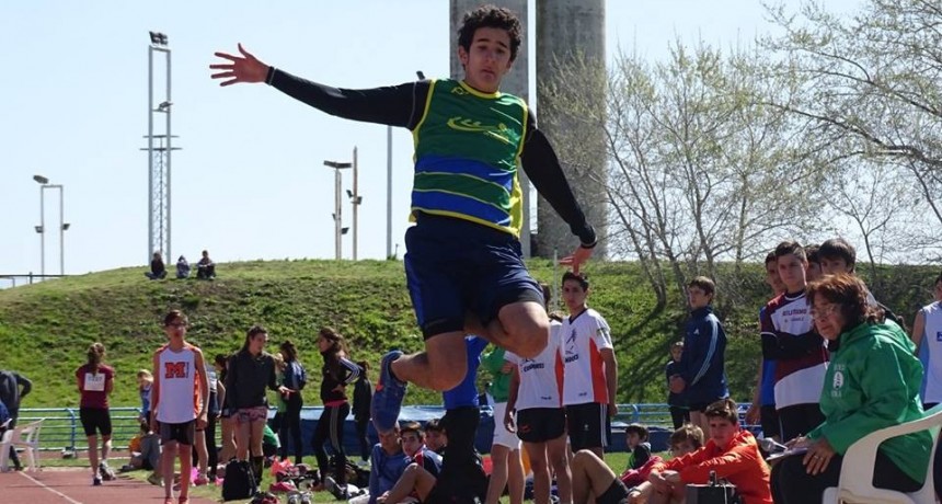 Los atletas del Club participaron en el Torneo de Oto&ntilde;o de la Federaci&oacute;n Metropolitana
