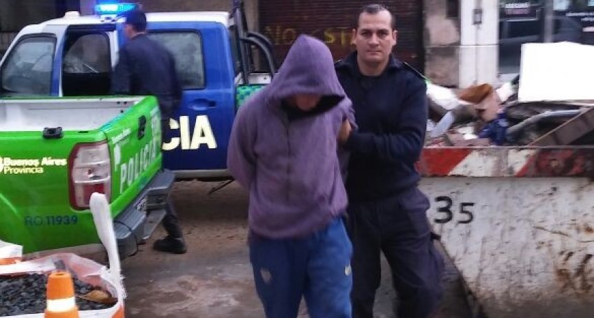 Drogas, armas y varios detenidos en m&uacute;ltiples allanamientos