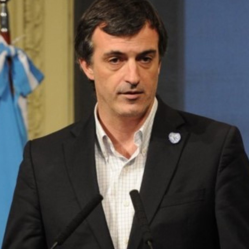 El Senador Nacional Esteban Bullrich analiz� los temas del d�a en la ma&ntilde;ana de Radio City Campana FM 91.7 Mhz