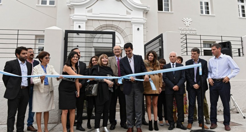 Urtubey inaugur&oacute; el Polo Integral de las Mujeres: &ldquo;Desde la ONU vemos muy claro el compromiso de Salta para combatir el femicidio&rdquo;