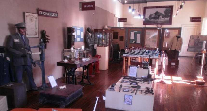 Informan d&iacute;as y horarios de visitas al Museo Ferroviario